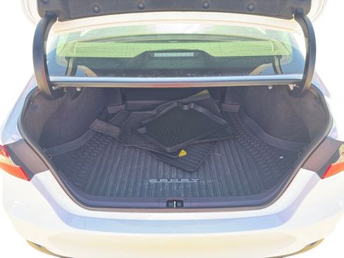 Used 2023 Toyota Camry LE image 27