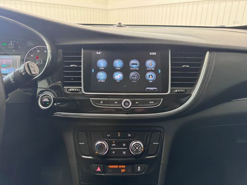 Used 2019 Buick Encore Sport Touring w/ Safety Package FWD image 18
