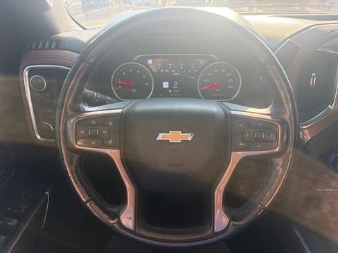 Used 2020 Chevrolet Silverado 2500 High Country w/ Technology Package AWD/4WD image 9