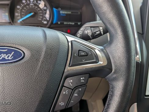 Used 2022 Ford Edge Titanium AWD/4WD image 22