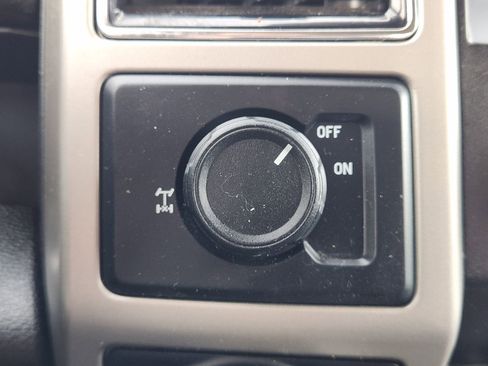 Used 2020 Ford F150 Lariat image 23