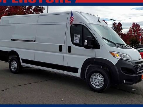 New 2026 RAM ProMaster 3500 w/ Premium Convenience Group FWD image 2