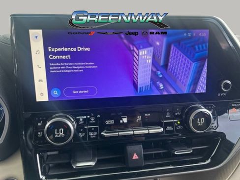 Used 2023 Toyota Highlander Limited AWD/4WD image 16