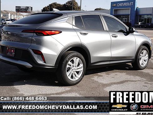 New 2026 Buick Envista Preferred image 7