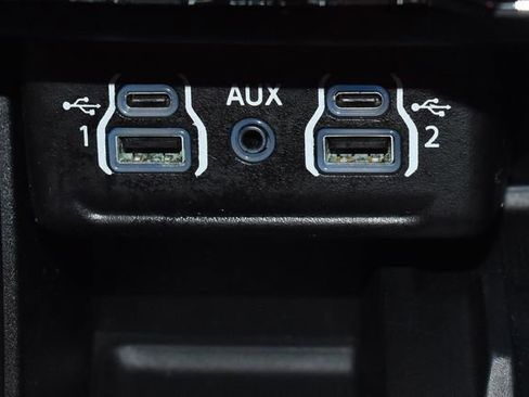 Used 2025 Dodge Durango R/T image 19