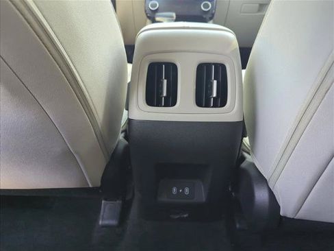 Used 2025 Hyundai Tucson SEL FWD image 23
