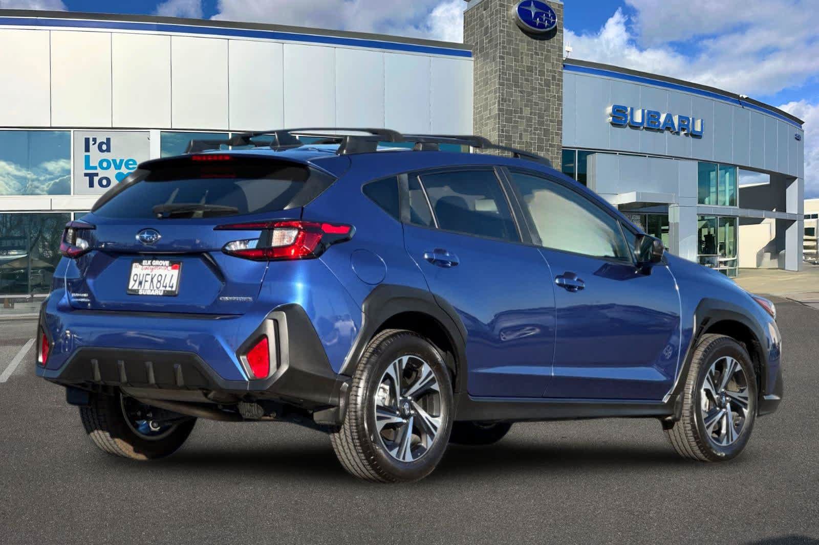 Certified 2025 Subaru Crosstrek 2.5i Premium AWD/4WD image 2