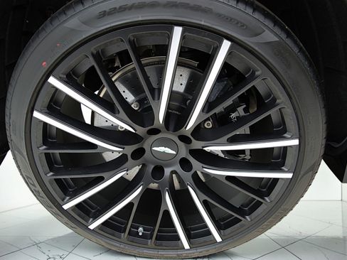 Used 2023 Aston Martin DBX 707 AWD/4WD image 59
