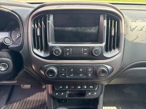 Used 2022 GMC Canyon AT4 AWD/4WD image 23