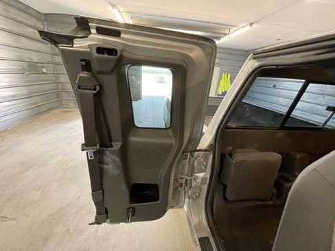 Used 2001 Ford Ranger XLT image 26