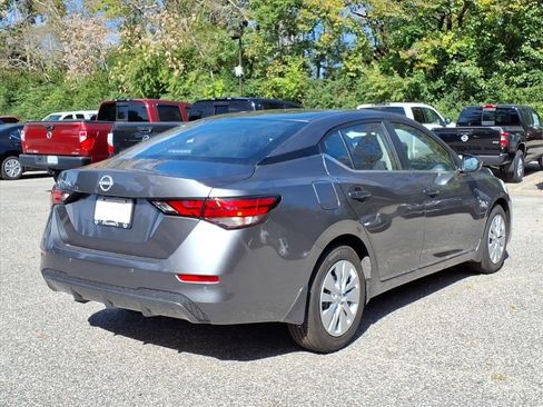 New 2025 Nissan Sentra S image 9