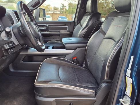 Used 2023 RAM 3500 Laramie image 29