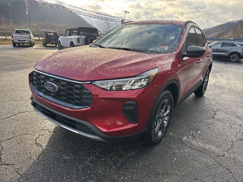 New 2026 Ford Escape ST-Line w/ Cold Weather Package AWD/4WD image 10