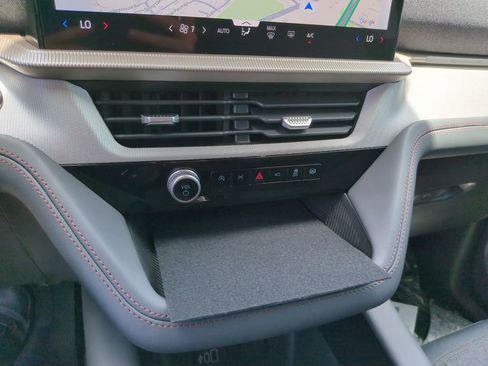 New 2026 Ford Explorer Active RWD image 22