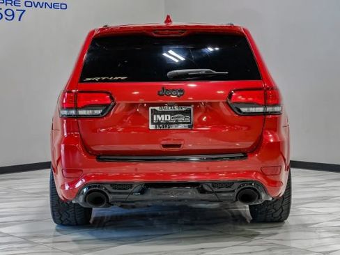 Used 2018 Jeep Grand Cherokee SRT AWD/4WD image 15