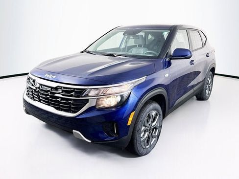 New 2026 Kia Seltos LX AWD/4WD image 1