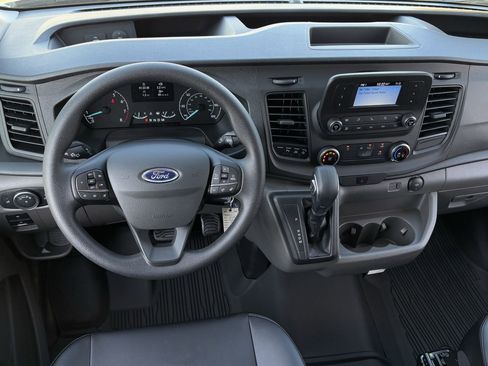 New 2025 Ford Transit 250 148 Medium Roof image 41