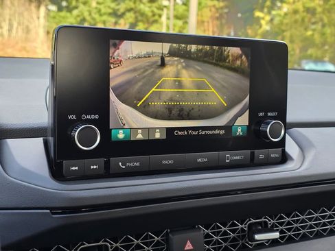 Certified 2025 Honda Accord SE image 18