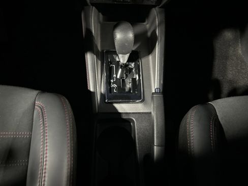 Used 2024 Mitsubishi Outlander Sport SE image 17