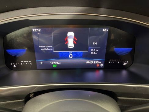 Used 2023 Volkswagen Tiguan SE image 19