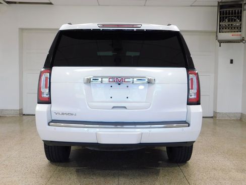 Used 2020 GMC Yukon Denali w/ Denali Ultimate Package AWD/4WD image 5