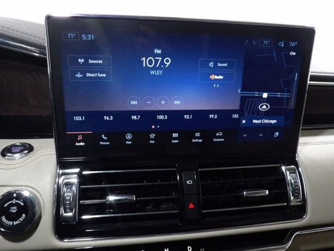 Used 2022 Lincoln Navigator Reserve image 33