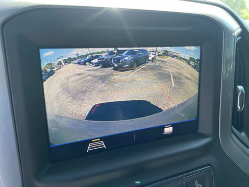 Used 2022 Chevrolet Silverado 1500 Custom RWD image 23