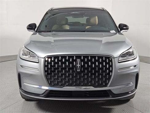 Certified 2023 Lincoln Corsair Reserve w/ Equipment Group 201A image 8