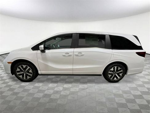 New 2026 Honda Odyssey EX-L image 3