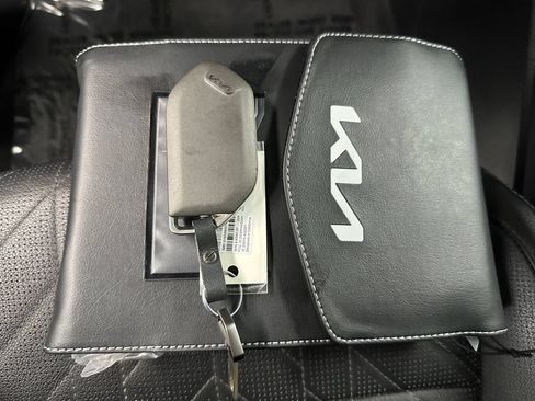 Used 2025 Kia Telluride EX X-Line AWD/4WD image 42
