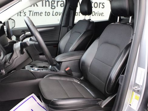 Used 2023 Ford Escape SE FWD image 15