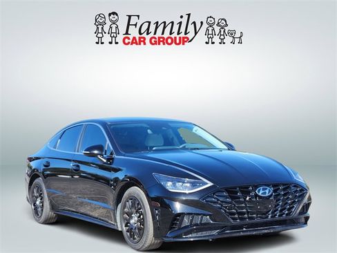 Used 2022 Hyundai Sonata SEL image 2