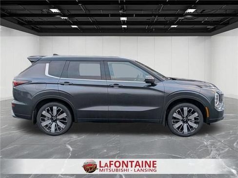New 2026 Mitsubishi Outlander SEL AWD/4WD image 6