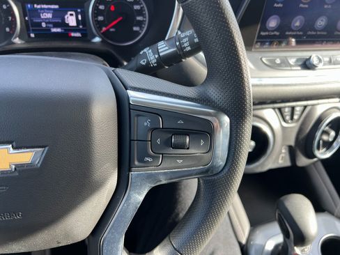 Used 2022 Chevrolet Blazer LT FWD image 32