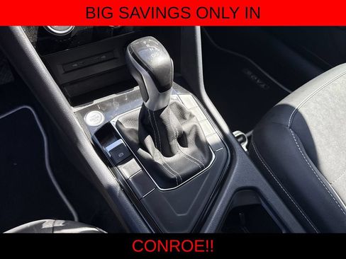 Used 2023 Volkswagen Taos SE FWD image 19
