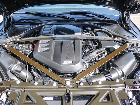 Used 2024 BMW M2 w/ Lighting Package image 36