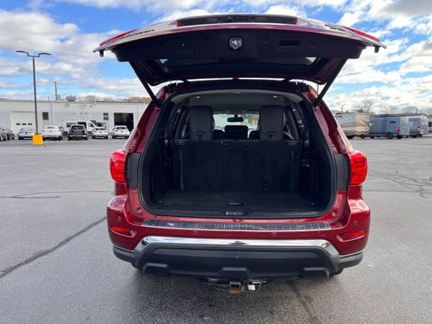 Used 2019 Nissan Pathfinder SL image 23
