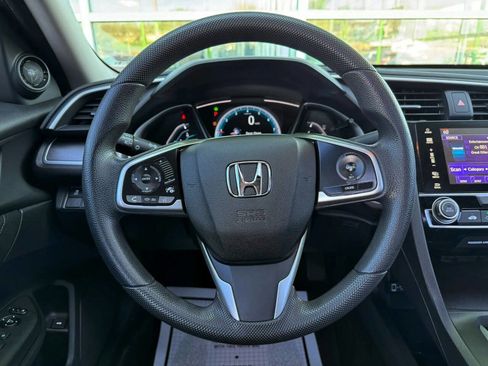 Used 2017 Honda Civic EX image 16