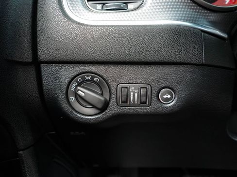 Used 2018 Dodge Charger SRT Hellcat w/ Harman/Kardon Audio Group RWD image 32