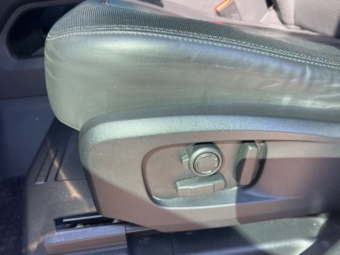 Used 2022 Land Rover Defender 110 X-Dynamic HSE image 21