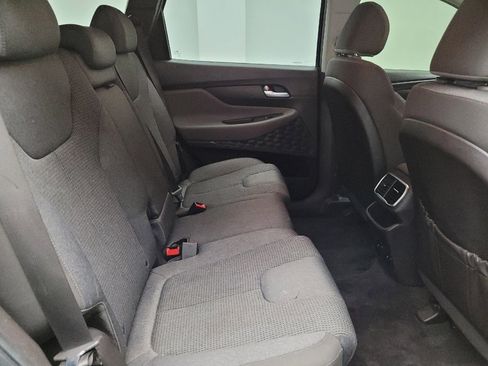 Used 2019 Hyundai Santa Fe SEL image 19