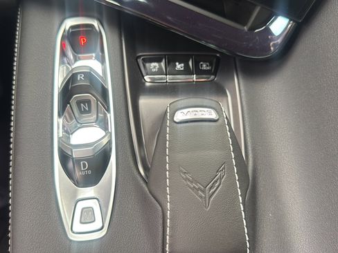 Used 2025 Chevrolet Corvette Stingray Preferred Cpe w/ Z51 Performance Package image 34