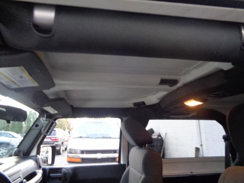 Used 2011 Jeep Wrangler Sport AWD/4WD image 34