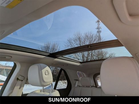 Certified 2024 Mercedes-Benz GLE 450 4MATIC image 15