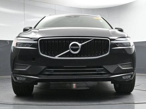 Used 2021 Volvo XC60 T5 Momentum w/ Premium Package image 22