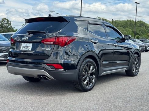 Used 2017 Hyundai Santa Fe Sport FWD image 13