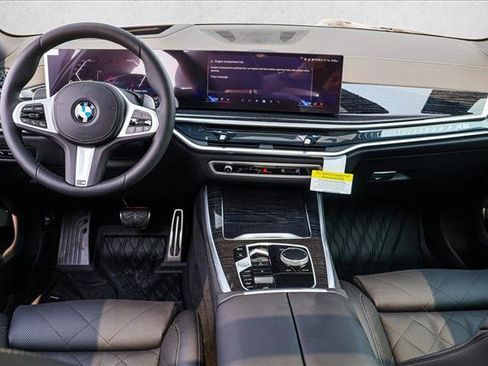 Used 2026 BMW X5 xDrive40i w/ M Sport Package AWD/4WD image 20