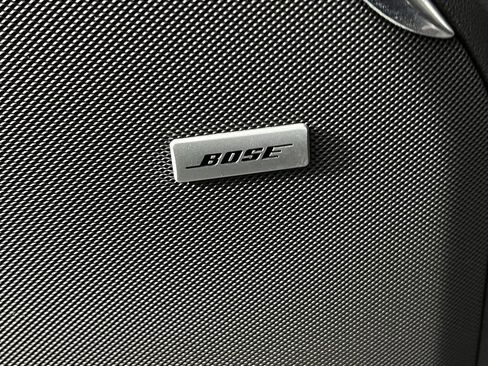 Used 2025 GMC Yukon XL Denali image 17