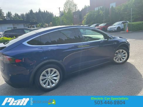 Used 2019 Tesla Model X 100D AWD/4WD image 11