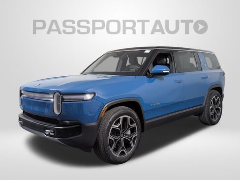 Used 2026 Rivian R1S Adventure AWD/4WD image 1